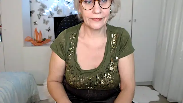 Ghertrude52 online show from February 2025 04:29:01 AM