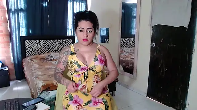 Snapshot of Sashaferrari2000 chatting on March 2026 01:48:01 PM Sashaferrari2000 online show from March 2026 01:48:01 PM