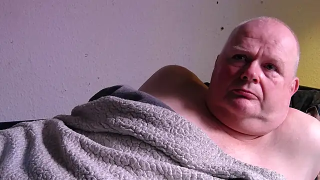 Vandrino online show from March 2025 12:10:02 AM