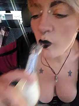 PinkTheHawk online show from January 2025 07:54:01 AM