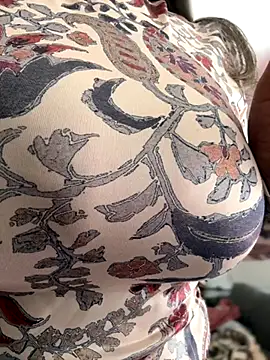 emma tour online show from November 2025 01:40:01 PM