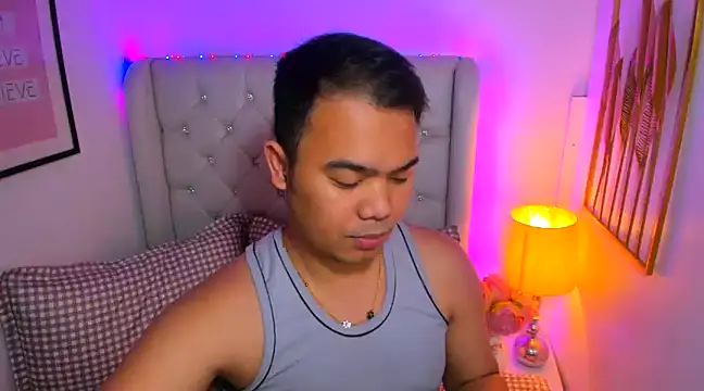 Snapshot of AsianZero chatting on January 2025 06:49:01 PM AsianZero online show from January 2025 06:49:01 PM