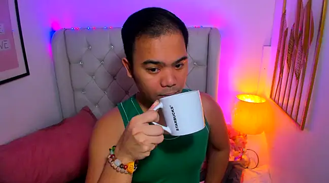 Snapshot of AsianZero chatting on February 2025 05:05:02 PM AsianZero online show from February 2025 05:05:02 PM