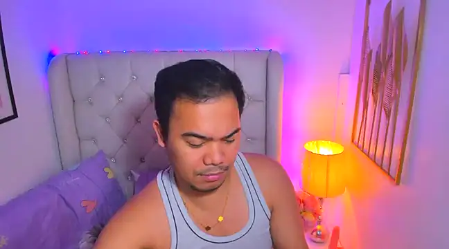 Snapshot of AsianZero chatting on February 2025 07:59:02 PM AsianZero online show from February 2025 07:59:02 PM