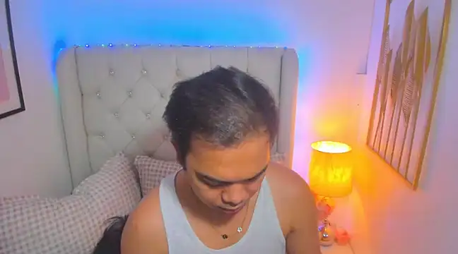 Snapshot of AsianZero chatting on March 2025 08:10:02 AM AsianZero online show from March 2025 08:10:02 AM