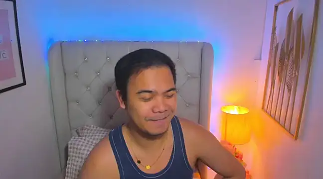 Snapshot of AsianZero chatting on March 2025 05:15:02 PM AsianZero online show from March 2025 05:15:02 PM