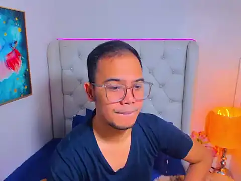 AsianZero online show from May 2026 06:02:02 PM