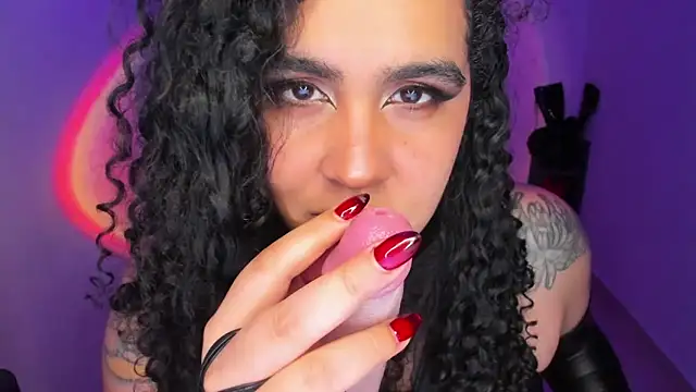 Amber smith20 online show from May 2026 11:45:02 PM