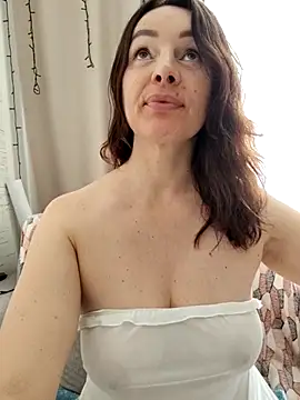 EvaXOAir online show from June 2026 03:57:01 AM