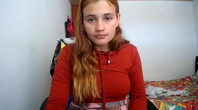 Snapshot of Mia_davis01 chatting on January 2025 06:17:02 PM Mia davis01 online show from January 2025 06:17:02 PM