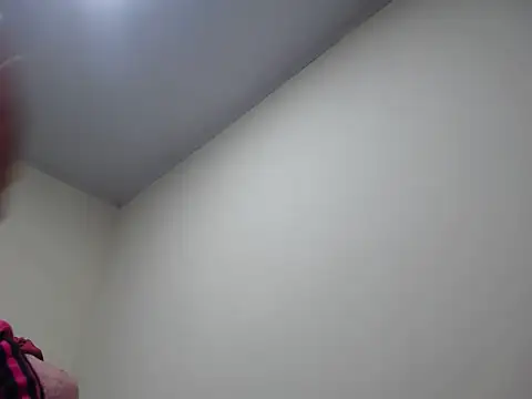 Mia davis01 online show from November 2025 05:50:01 AM