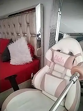 Snapshot of chelaqueen_ chatting on February 2026 08:16:01 PM chelaqueen online show from February 2026 08:16:01 PM