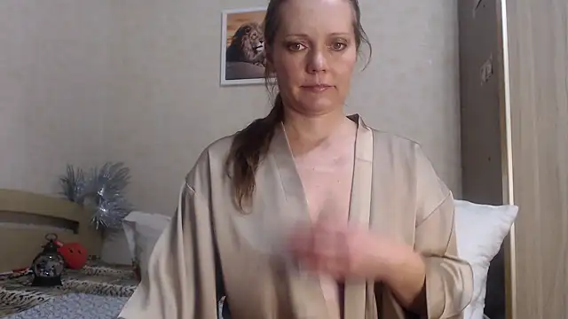 SheLion online show from December 2024 03:56:02 PM