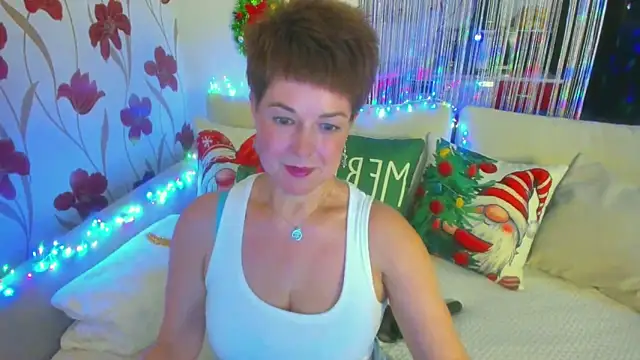 JennAlison online show from December 2025 12:45:02 PM