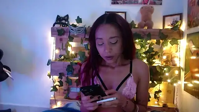 Snapshot of africag chatting on February 2026 10:28:01 PM africag online show from February 2026 10:28:01 PM