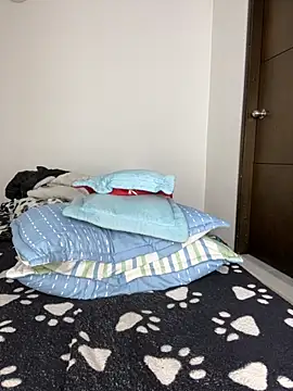 sandylau online show from October 2025 12:06:01 PM