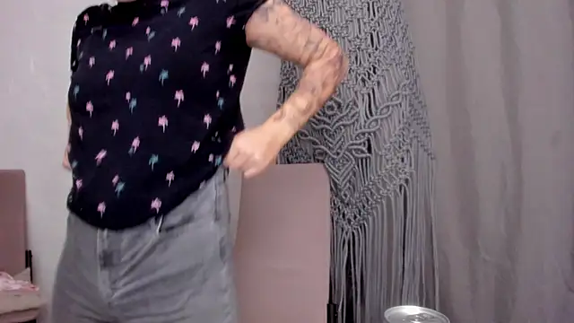 why again me online show from March 2025 06:55:02 PM