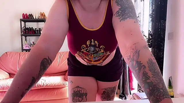 kisicaxx online show from September 2025 06:46:01 AM