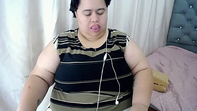 hotlesby4uxxx online show from December 2024 11:13:02 PM