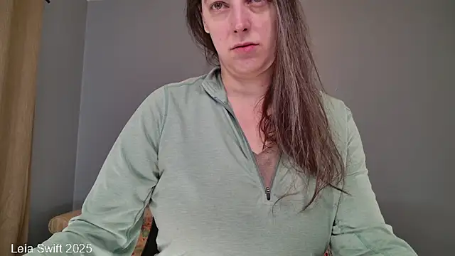 LeiaSwift online show from February 2025 11:01:02 AM