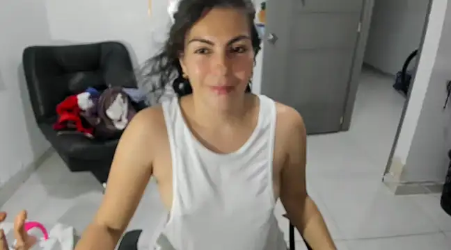 nicoledavis online show from March 2025 02:46:01 AM