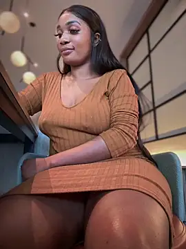   Nessa   online show from February 2025 03:18:01 PM