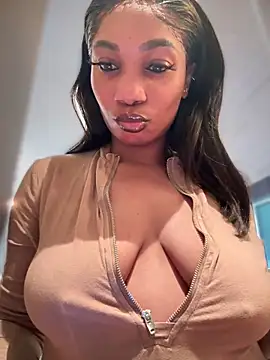   Nessa   online show from October 2025 11:19:02 AM