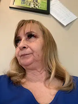 Snapshot of Irina2909@xh chatting on April 2026 10:25:01 AM Irina2909xh online show from April 2026 10:25:01 AM