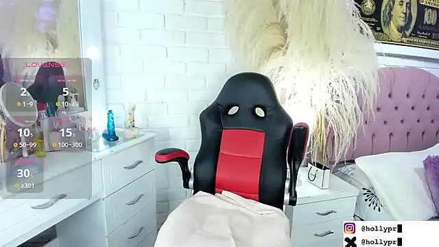 Snapshot of hollyprincess_2 chatting on February 2025 01:14:02 AM hollyprincess 2 online show from February 2025 01:14:02 AM