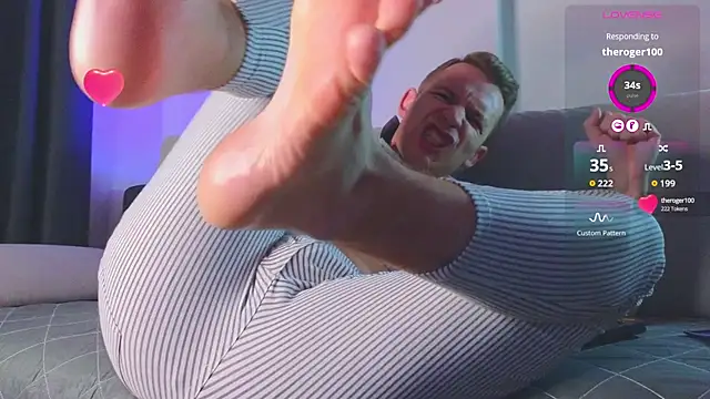 Snapshot of S3Xyes chatting on October 2025 02:53:02 AM S3Xyes online show from October 2025 02:53:02 AM