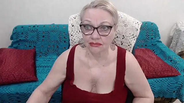 xHoneyLadyx online show from May 2026 12:23:02 PM