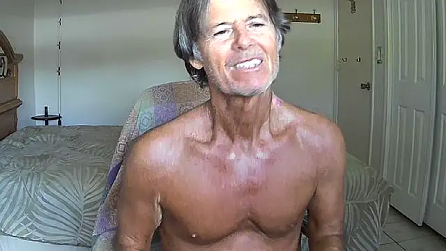 nakeedcowboi65 online show from April 2026 09:06:02 PM