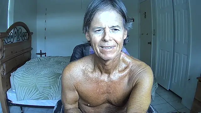 nakeedcowboi65 online show from May 2026 08:37:01 PM
