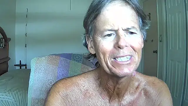 nakeedcowboi65 online show from May 2026 07:22:02 PM