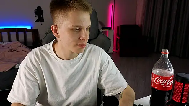 Snapshot of arlekincrop chatting on September 2025 08:55:02 PM arlekincrop online show from September 2025 08:55:02 PM