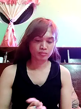 QueenSoreal online show from October 2025 04:07:01 PM