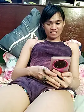 QueenSoreal online show from May 2026 05:34:02 AM
