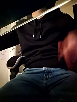 verylargecock online show from January 2026 01:59:01 PM