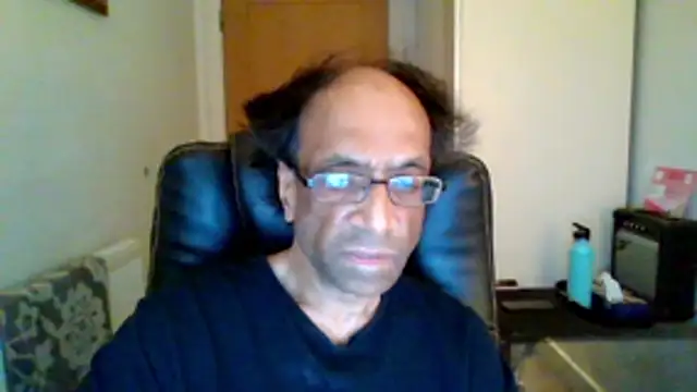 Snapshot of rauncher1 chatting on June 2026 09:39:01 PM rauncher1 online show from June 2026 09:39:01 PM