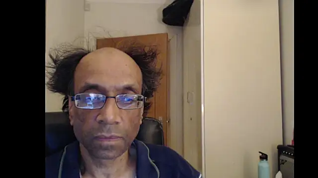 Snapshot of rauncher1 chatting on June 2026 08:57:02 PM rauncher1 online show from June 2026 08:57:02 PM