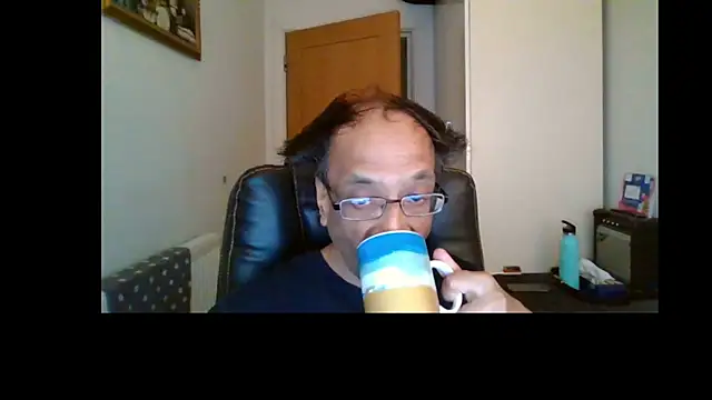 Snapshot of rauncher1 chatting on June 2026 08:26:01 AM rauncher1 online show from June 2026 08:26:01 AM