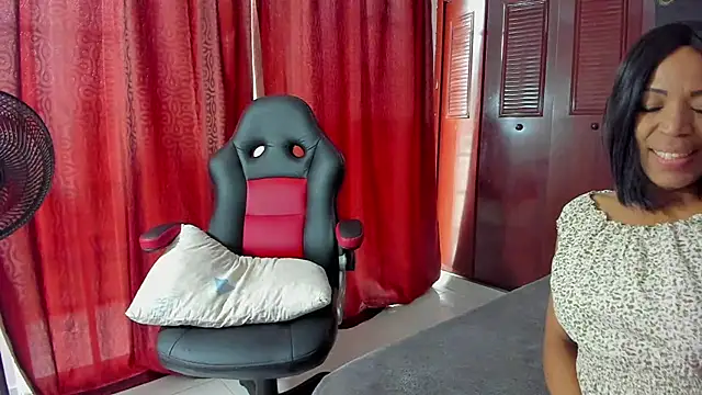 LUISSA  online show from January 2025 12:37:02 PM