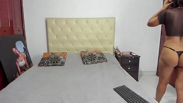 LUISSA  online show from November 2025 12:38:01 PM