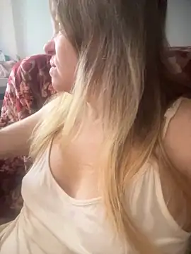 Susanel online show from October 2025 09:40:01 AM