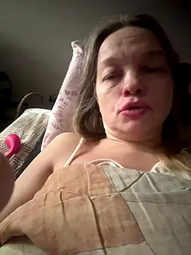 Susanel online show from November 2025 11:31:02 AM