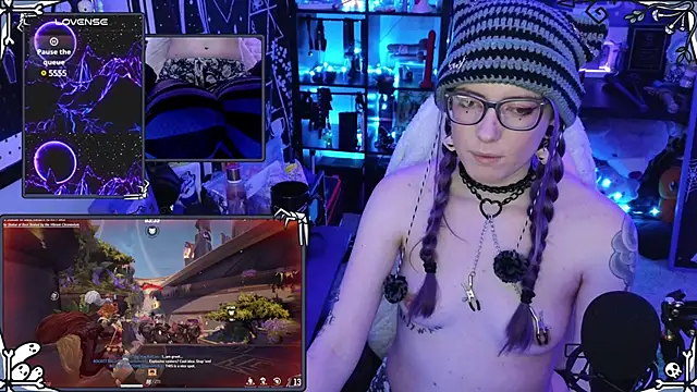 Snapshot of AnneSao chatting on January 2025 03:18:01 AM AnneSao online show from January 2025 03:18:01 AM