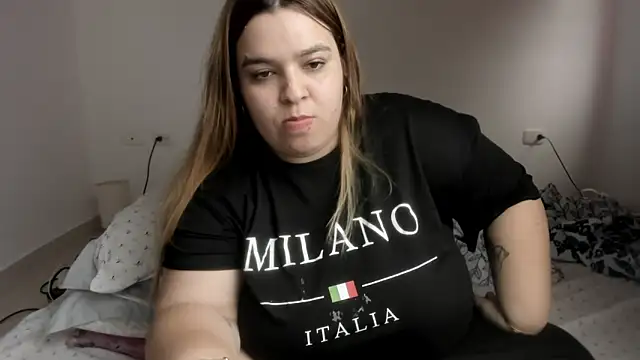 Blondylicious online show from November 2025 07:28:01 PM