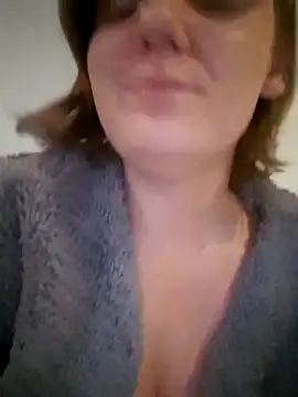 Cutegirlforyou online show from November 2025 02:39:01 PM