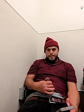 Snapshot of gardy8585 chatting on November 2025 10:59:01 AM gardy8585 online show from November 2025 10:59:01 AM