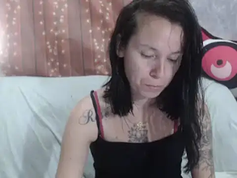 Snapshot of Venusluxodomme chatting on January 2026 08:40:02 PM Venusluxodomme online show from January 2026 08:40:02 PM